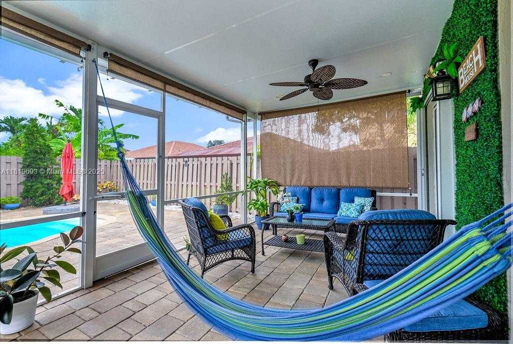 Small Image of 8986 SOUTH WEST 214TH TER, Cutler Bay Number 18