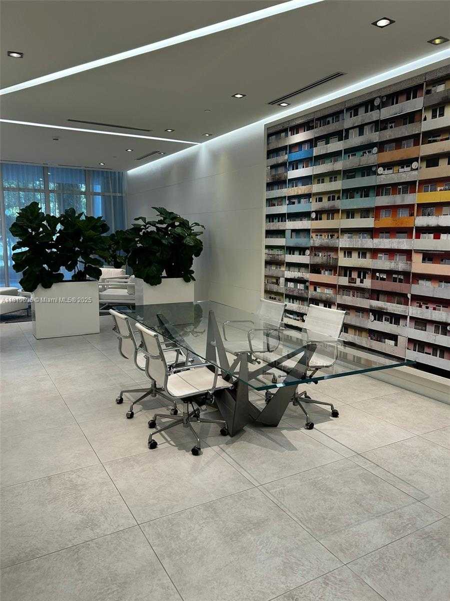 Small Image of 4250 BISCAYNE BLVD #912, Miami Number 10