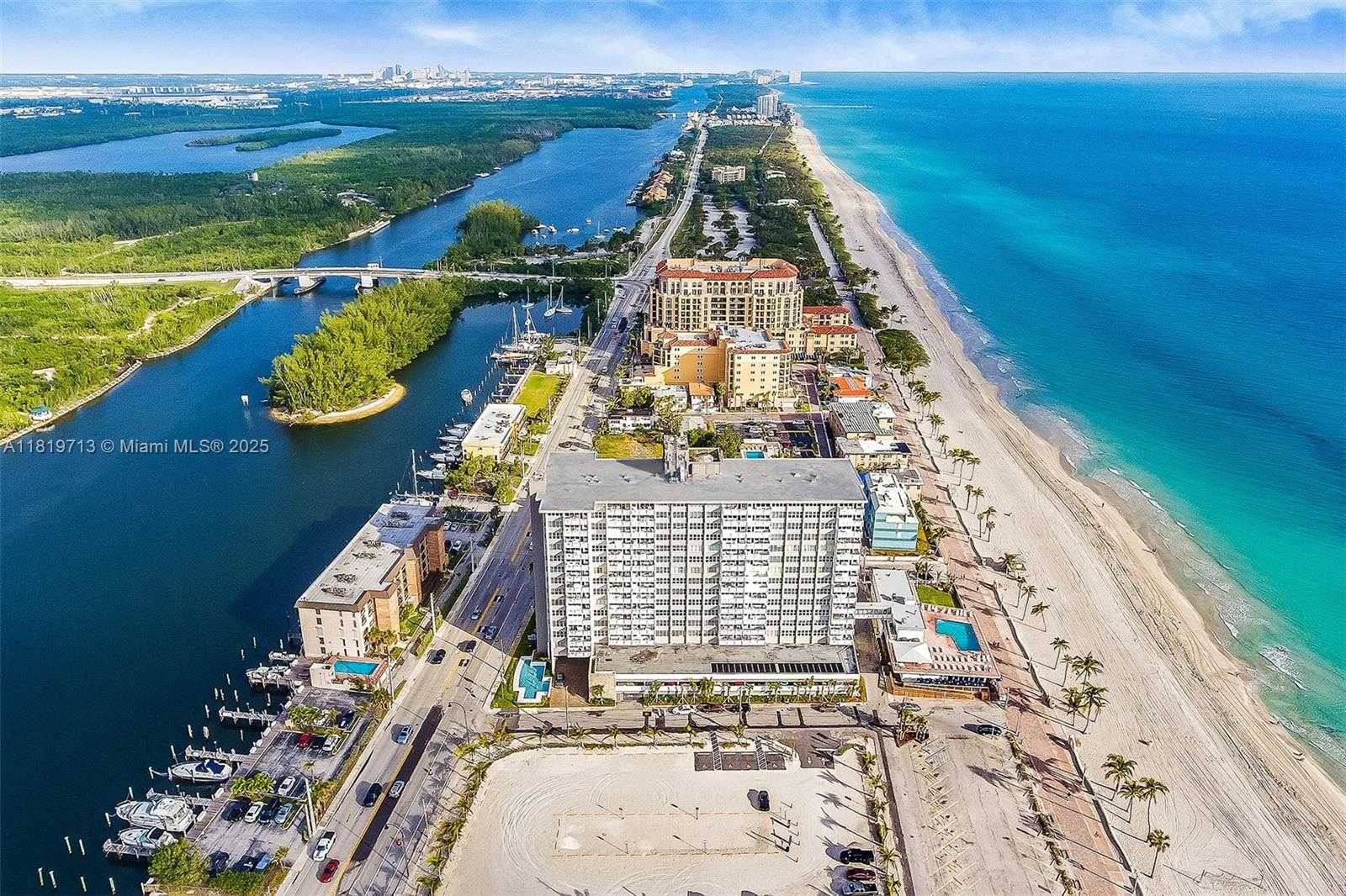 Small Image of 3111 NORTH OCEAN DR #611, Hollywood Number 19