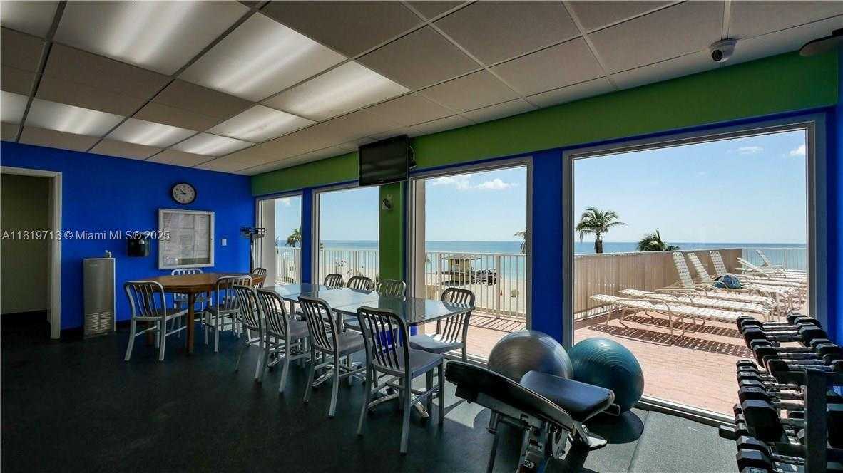 Small Image of 3111 NORTH OCEAN DR #611, Hollywood Number 22