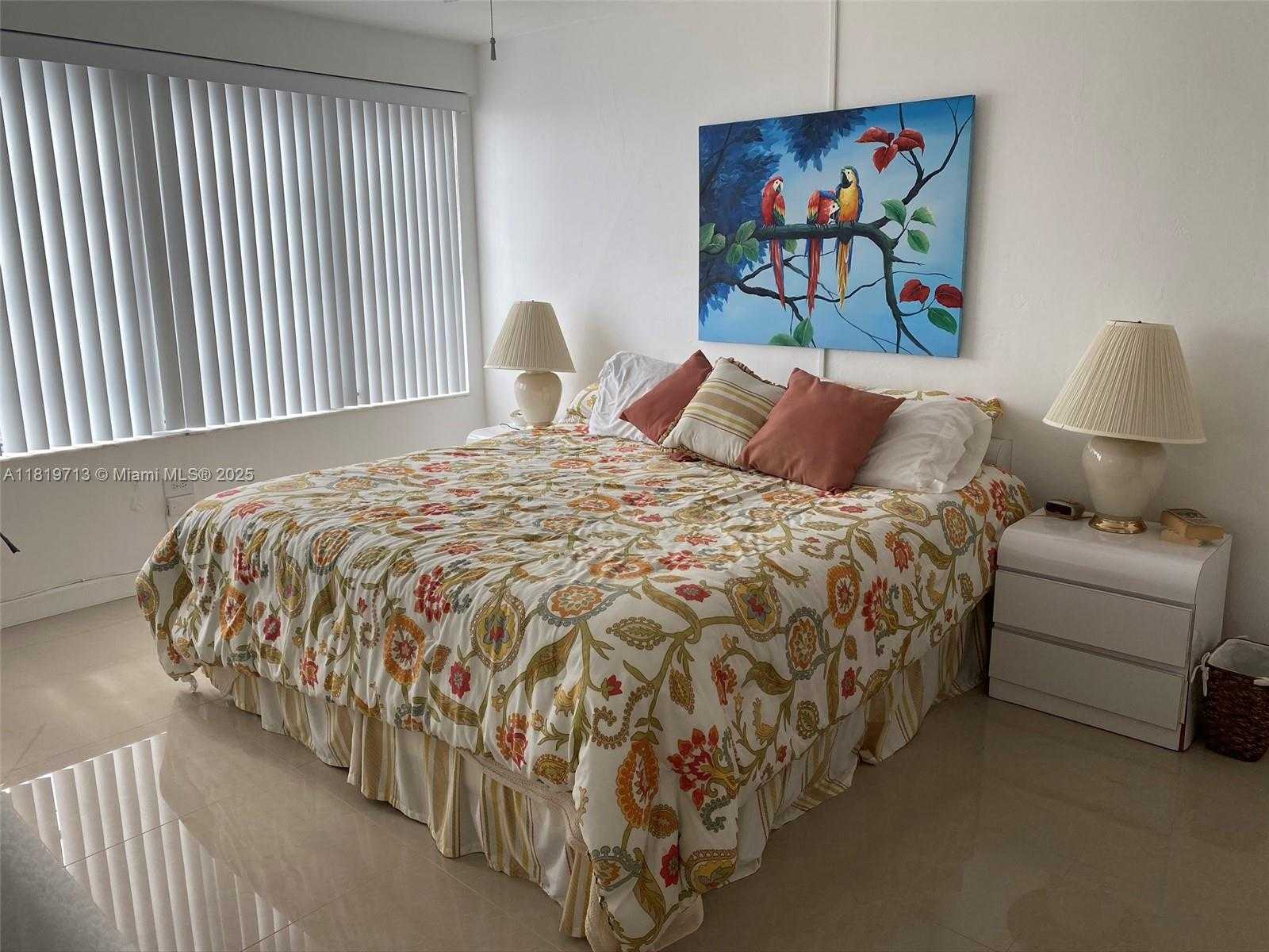 Small Image of 3111 NORTH OCEAN DR #611, Hollywood Number 4