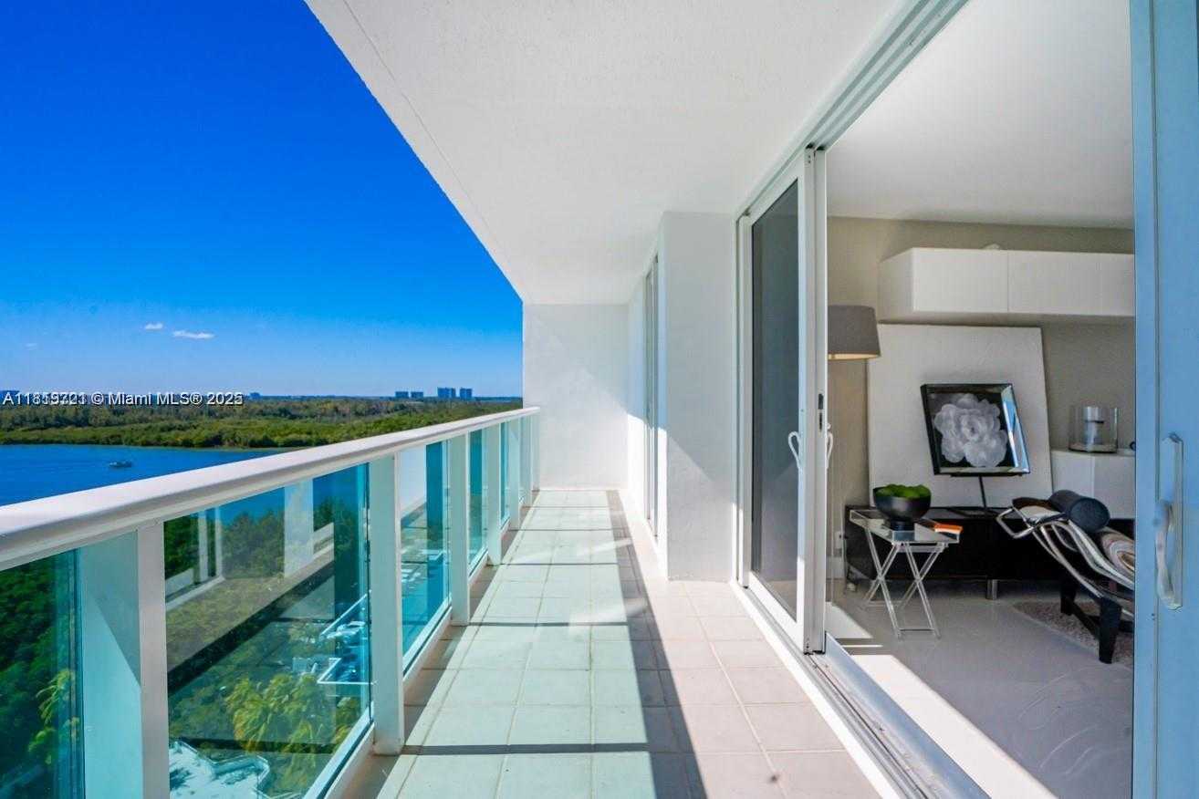 Small Image of 100 BAYVIEW DR #1622, Sunny Isles Beach Number 22