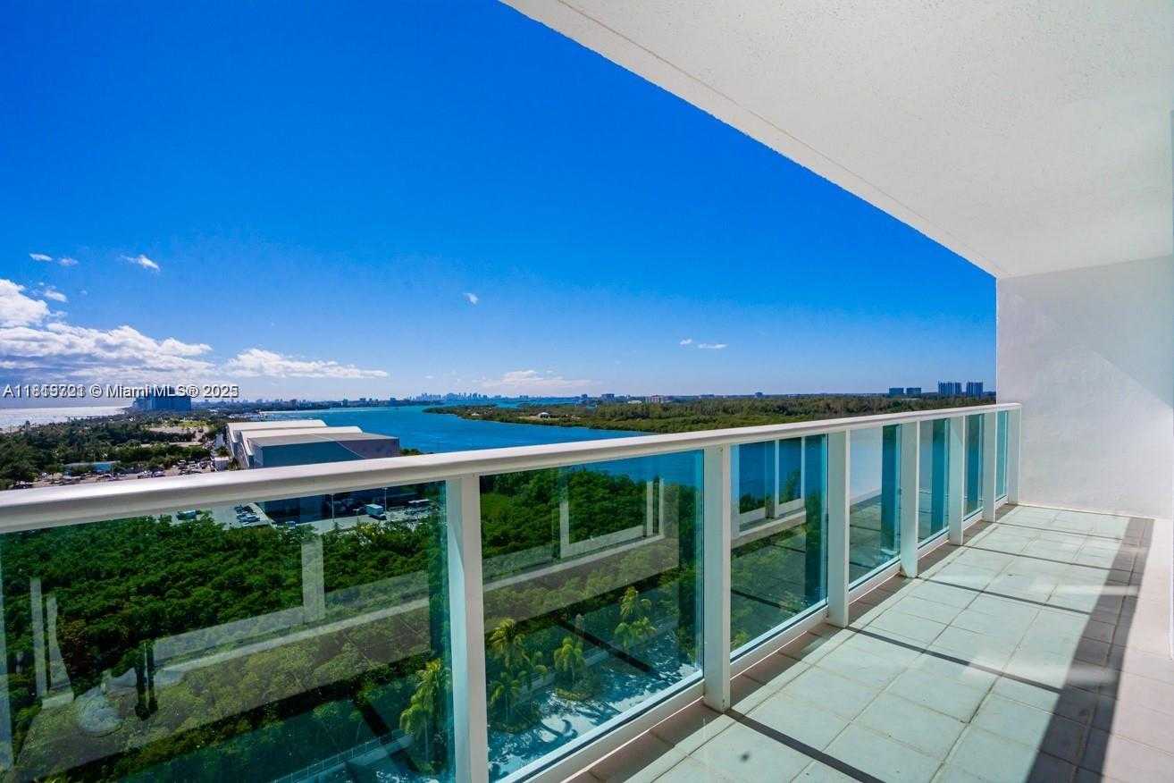 Small Image of 100 BAYVIEW DR #1622, Sunny Isles Beach Number 24