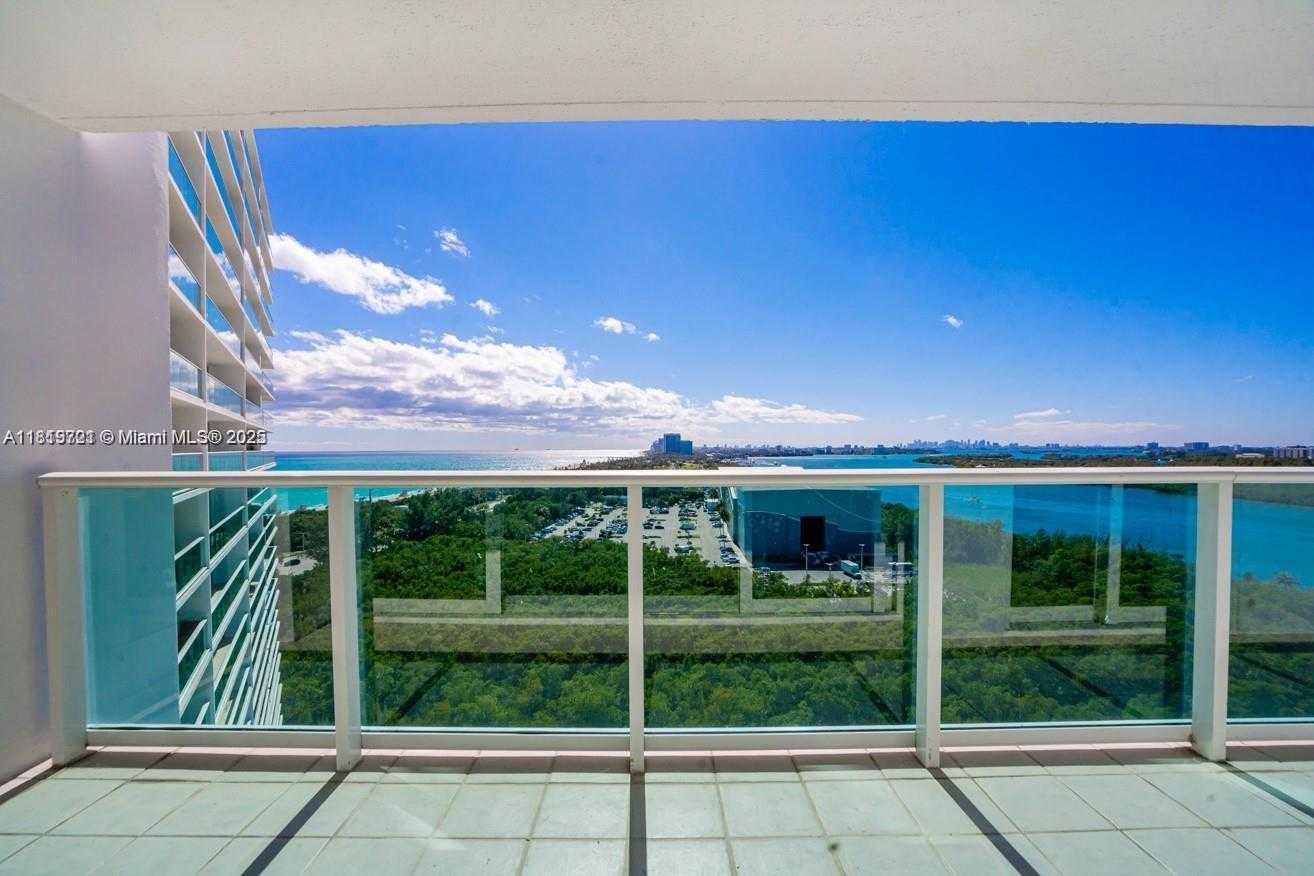 Small Image of 100 BAYVIEW DR #1622, Sunny Isles Beach Number 4
