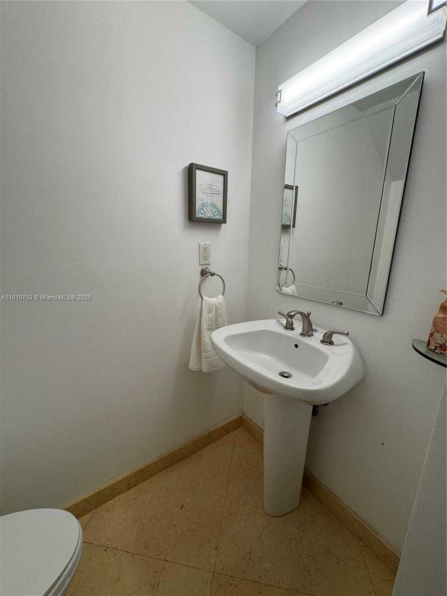 Small Image of 1745 EAST HALLANDALE BEACH BLVD #103W, Hallandale Beach Number 6