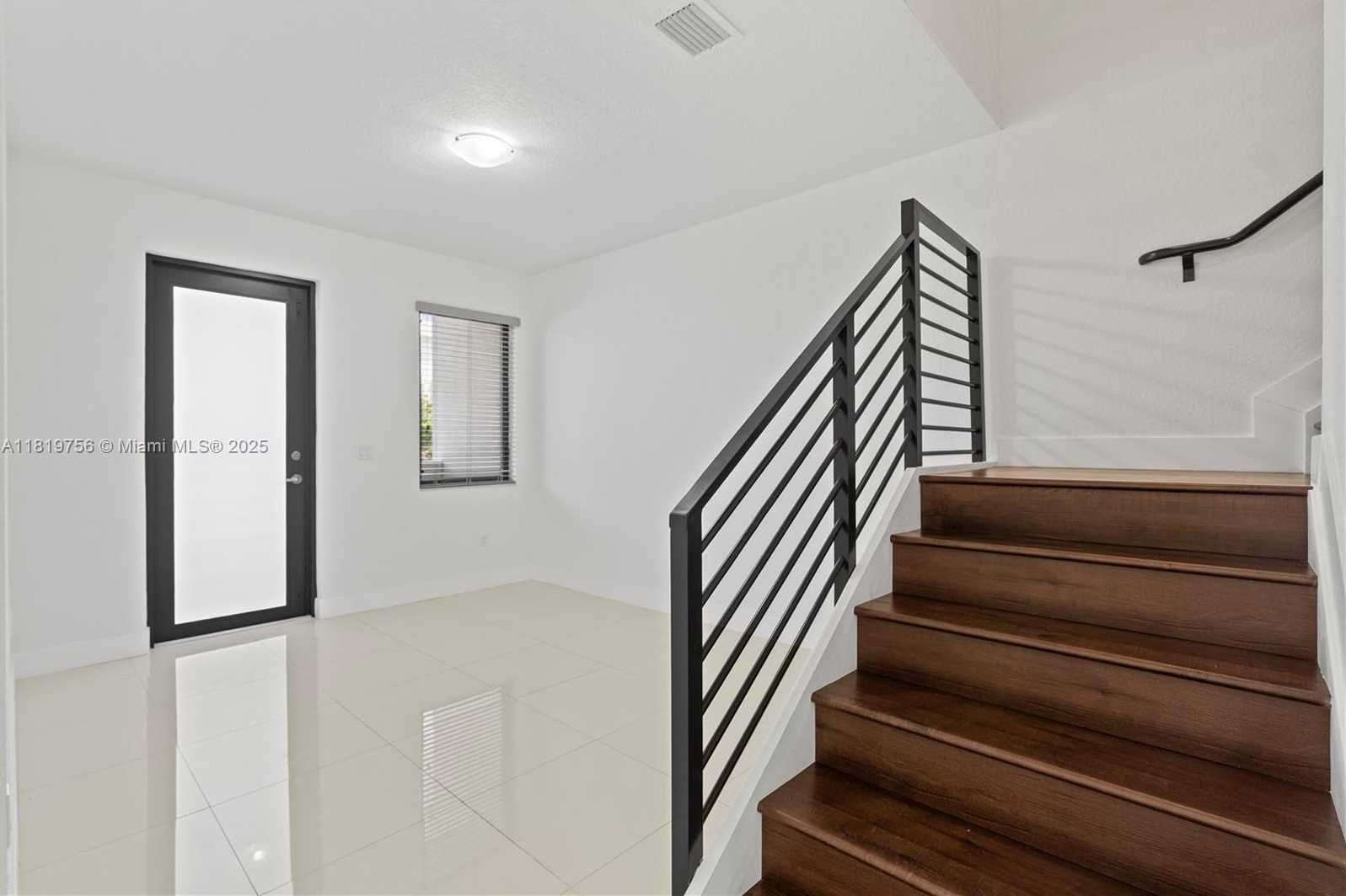 Small Image of 535 SOUTH WEST 91ST PL, Miami Number 19