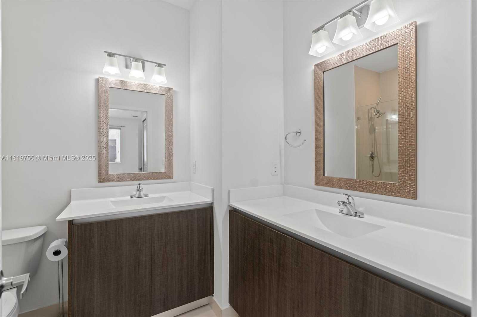 Small Image of 535 SOUTH WEST 91ST PL, Miami Number 26
