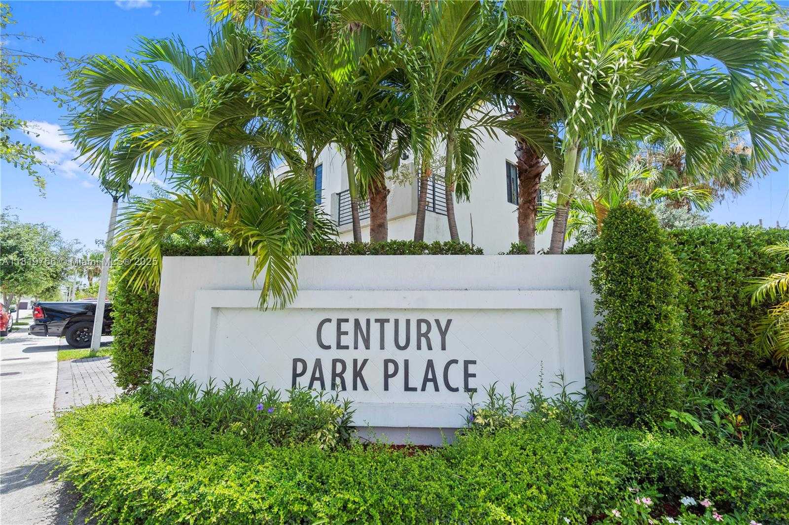 Small Image of 535 SOUTH WEST 91ST PL, Miami Number 39