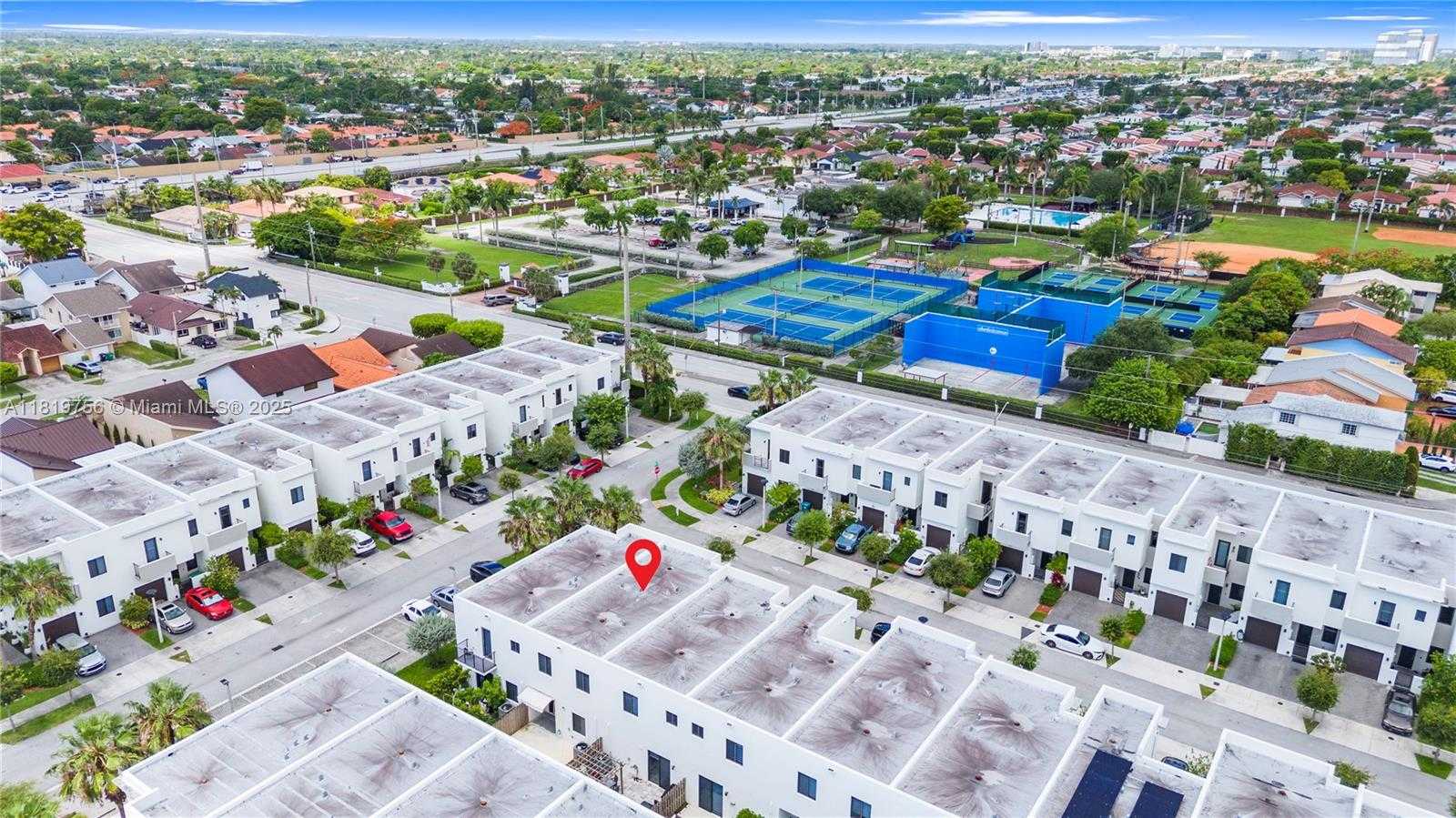 Small Image of 535 SOUTH WEST 91ST PL, Miami Number 41