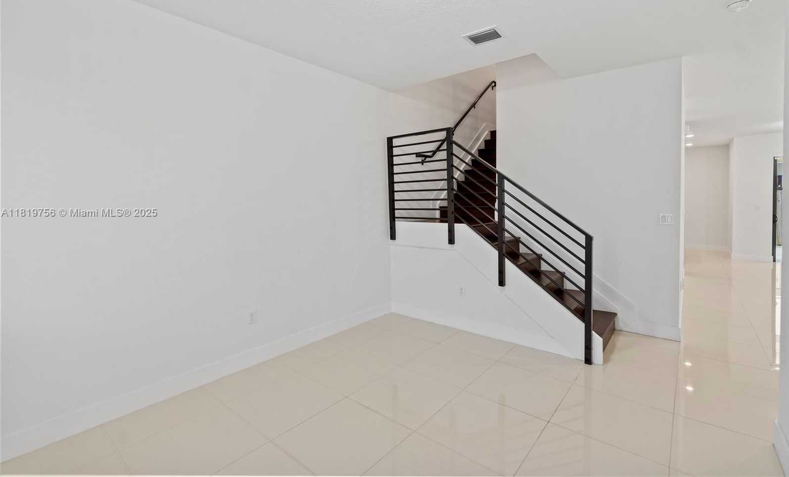 Small Image of 535 SOUTH WEST 91ST PL, Miami Number 6