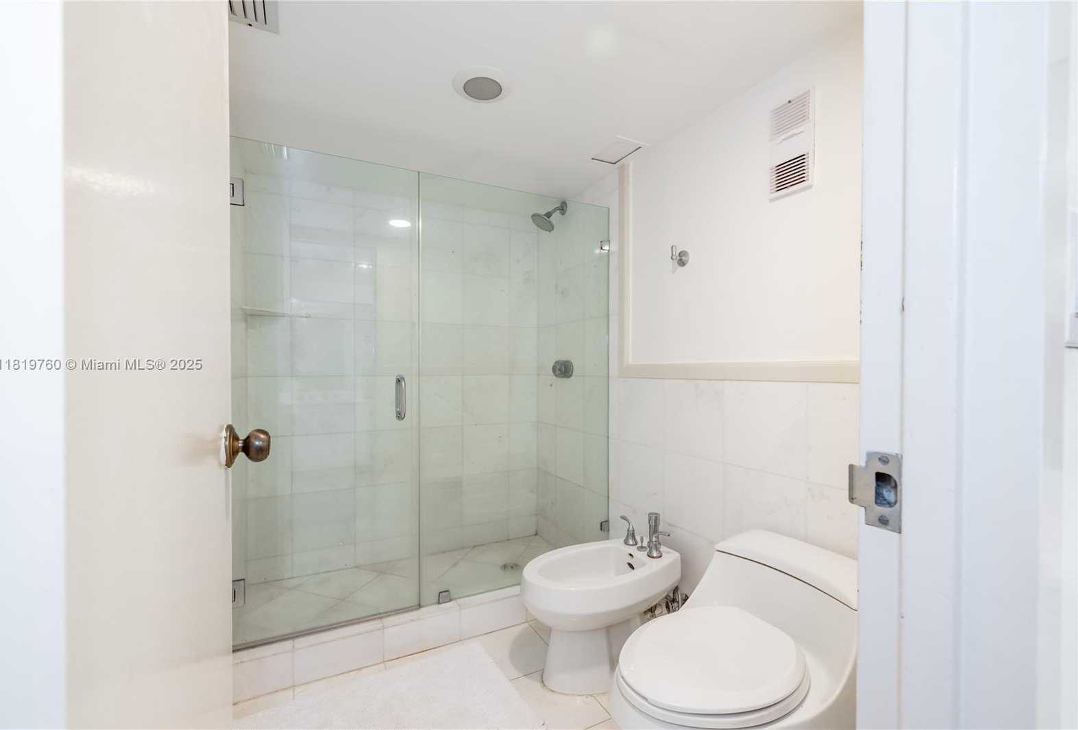 Small Image of 2333 BRICKELL AVE #416, Miami Number 18