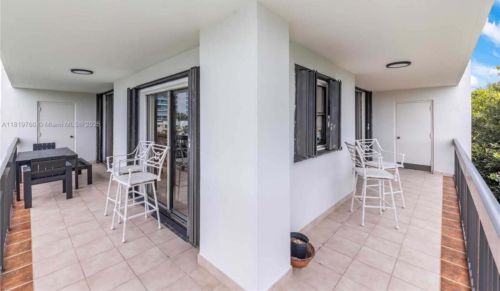 Small Image of 2333 BRICKELL AVE #416, Miami Number 19