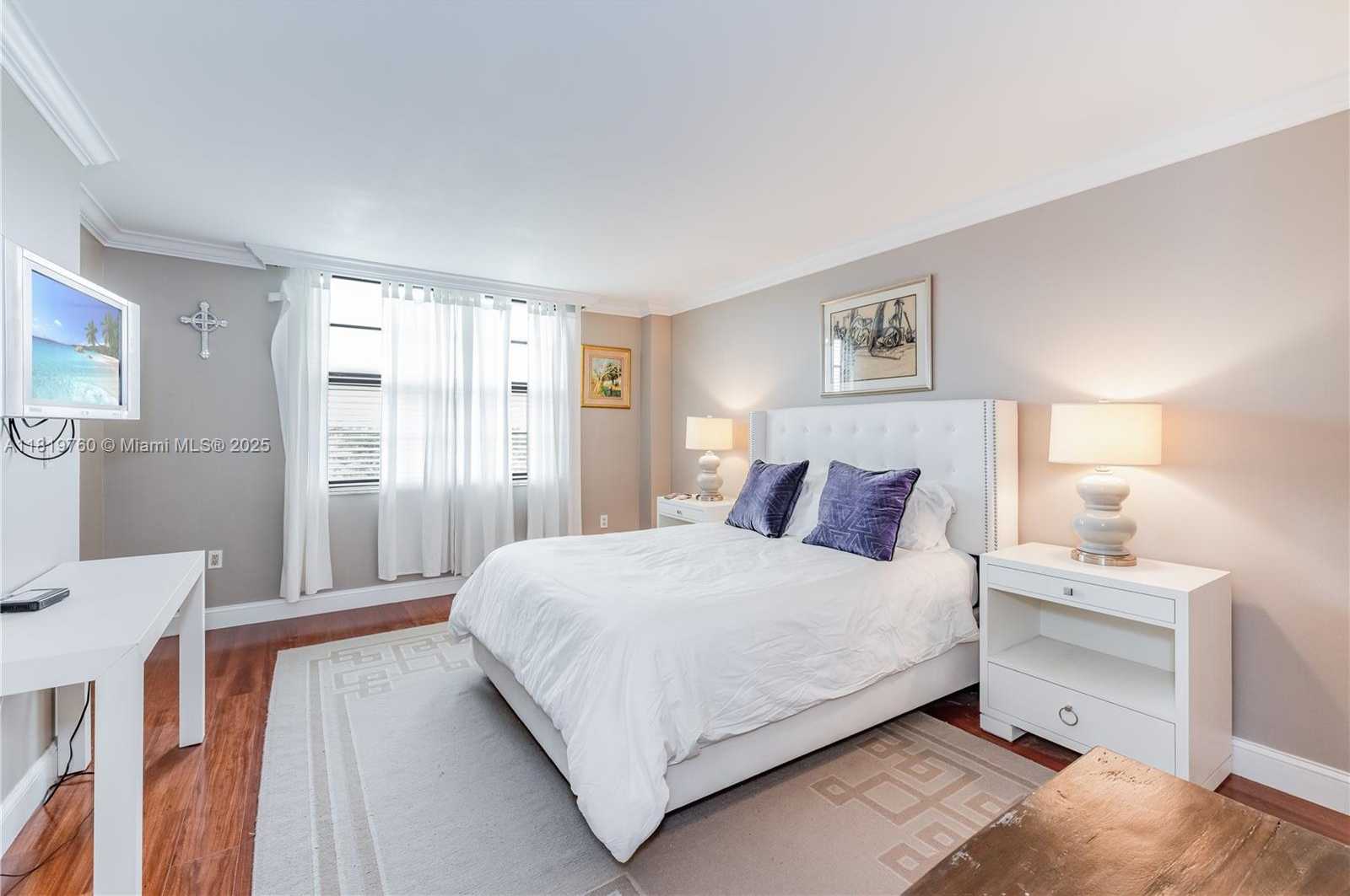 Small Image of 2333 BRICKELL AVE #416, Miami Number 21