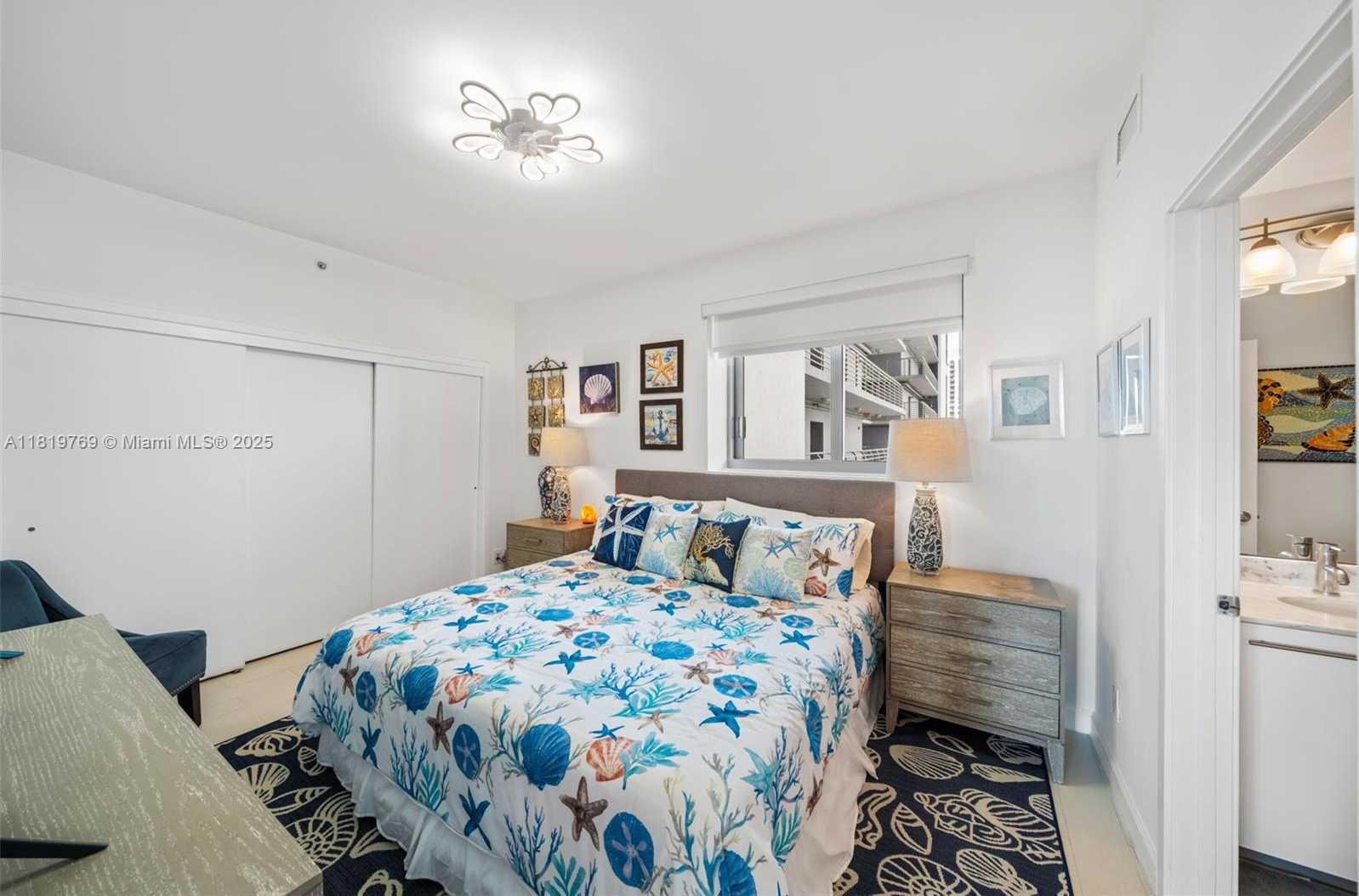 Small Image of 888 BISCAYNE BLVD #2909, Miami Number 17