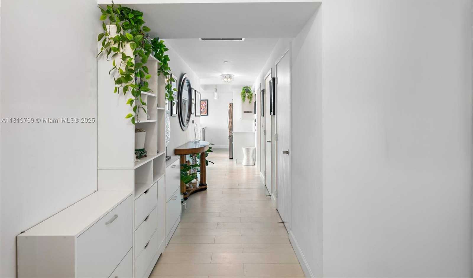 Small Image of 888 BISCAYNE BLVD #2909, Miami Number 19