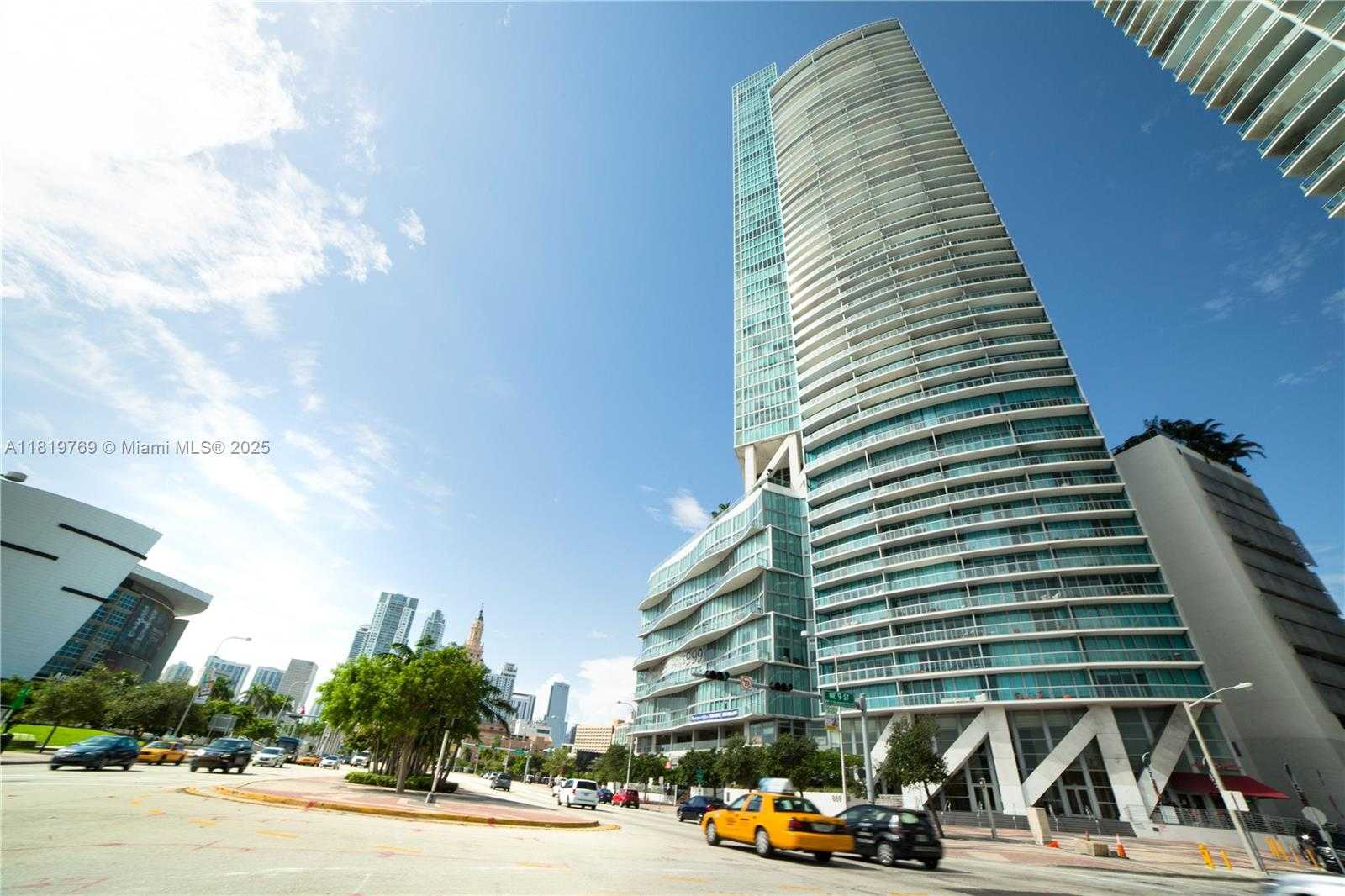 Small Image of 888 BISCAYNE BLVD #2909, Miami Number 28