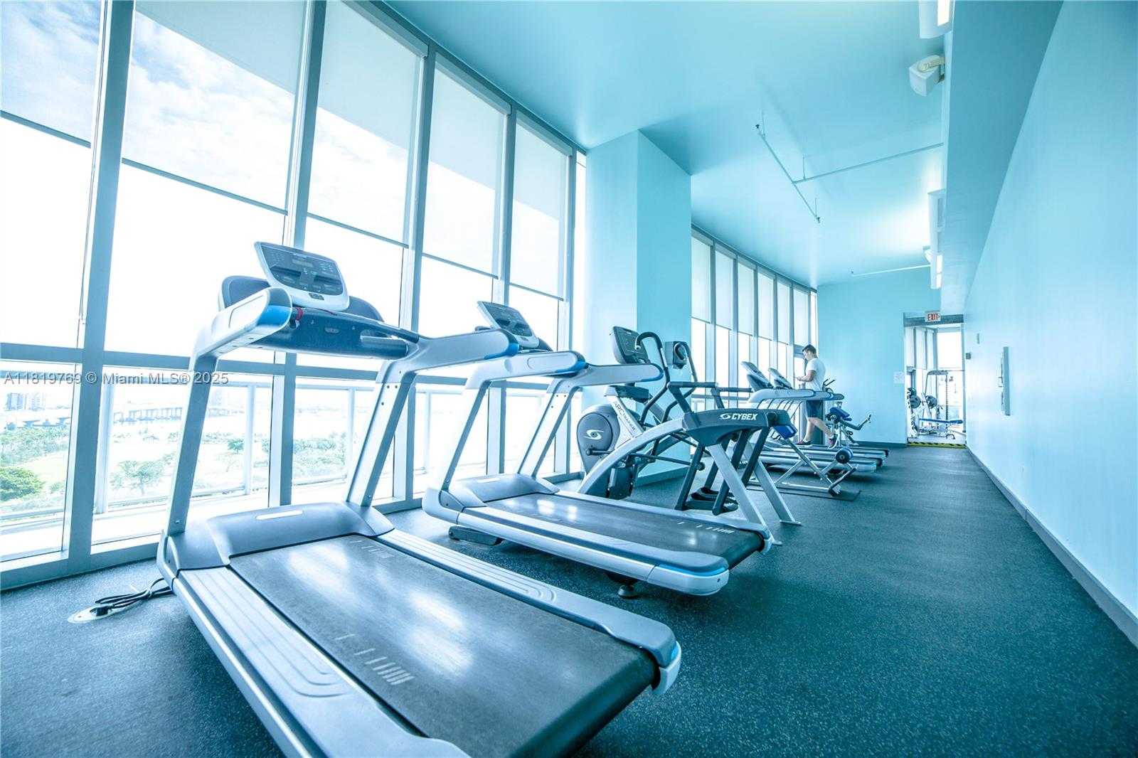 Small Image of 888 BISCAYNE BLVD #2909, Miami Number 34