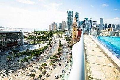 Small Image of 888 BISCAYNE BLVD #2909, Miami Number 39