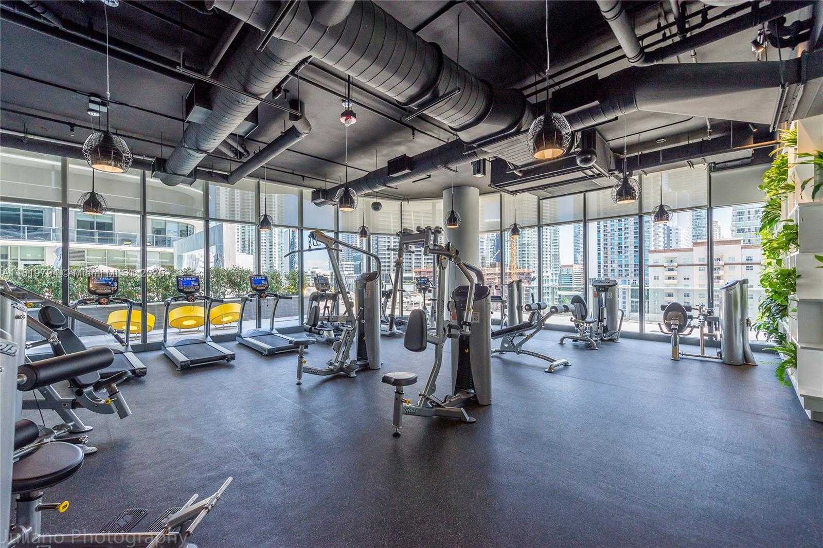 Small Image of 45 SOUTH WEST 9TH ST #1606, Miami Number 31