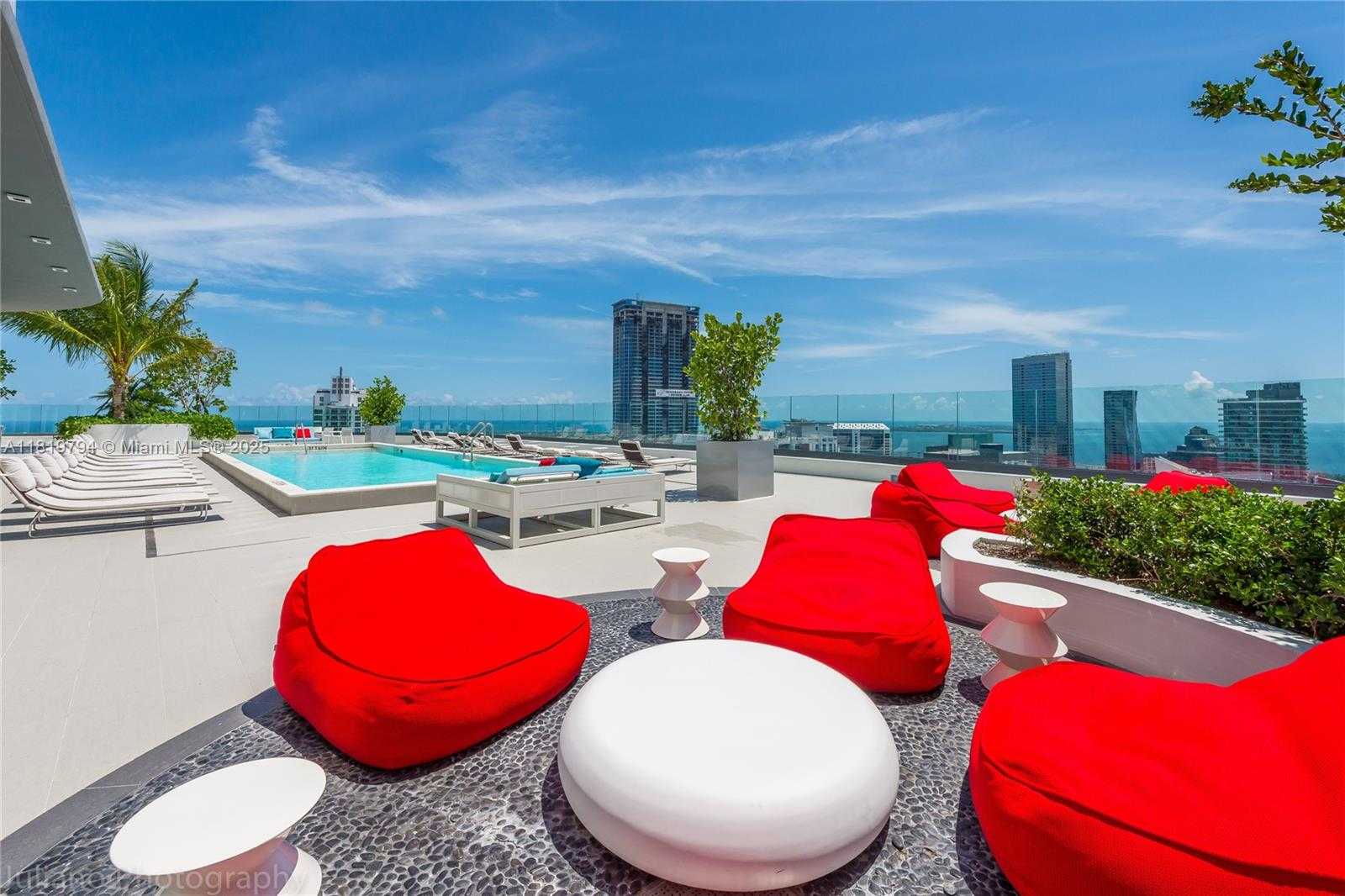 Small Image of 45 SOUTH WEST 9TH ST #1606, Miami Number 33