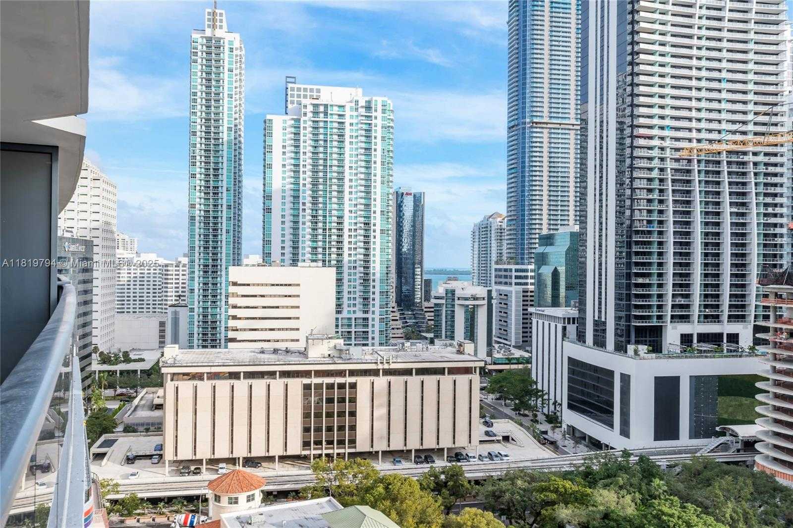 Small Image of 45 SOUTH WEST 9TH ST #1606, Miami Number 7