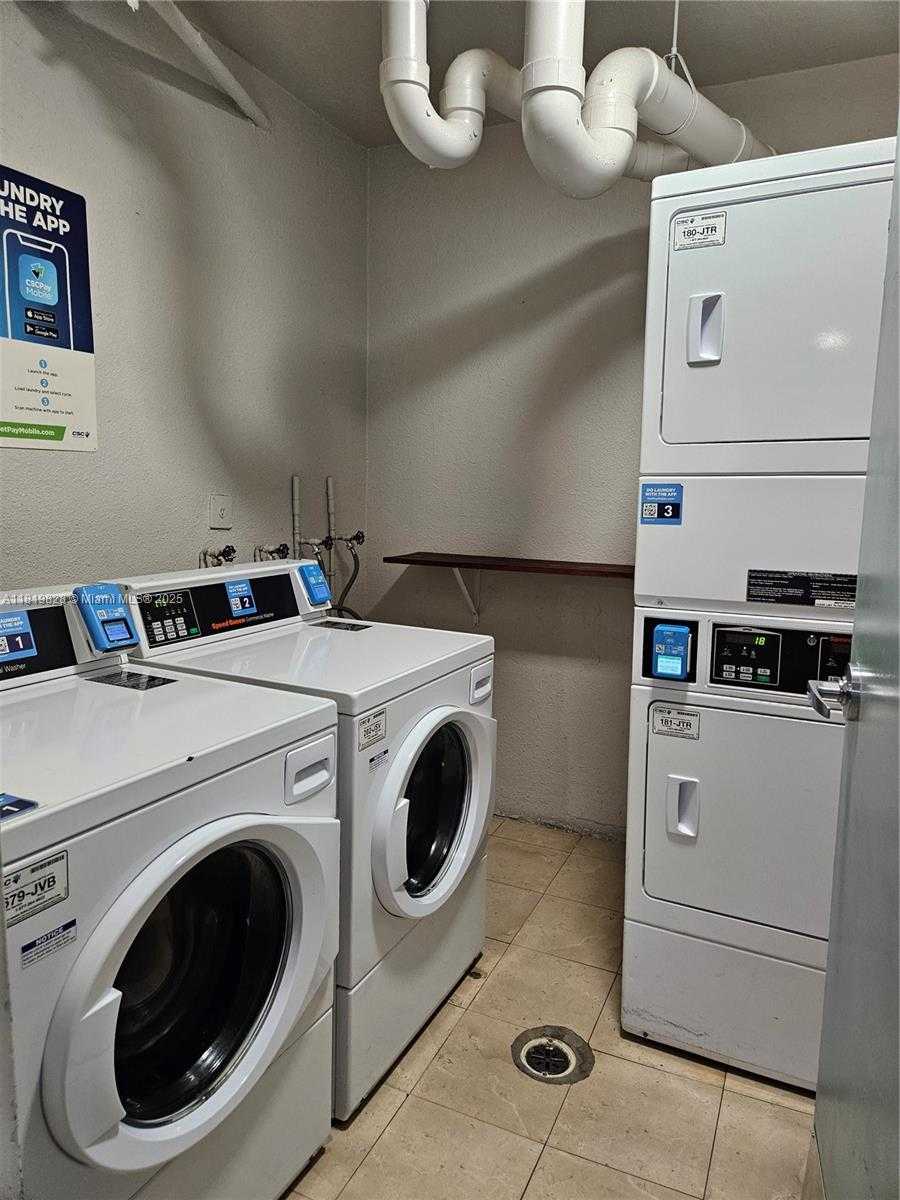 Small Image of 7501 EAST TREASURE DR #1L, North Bay Village Number 40