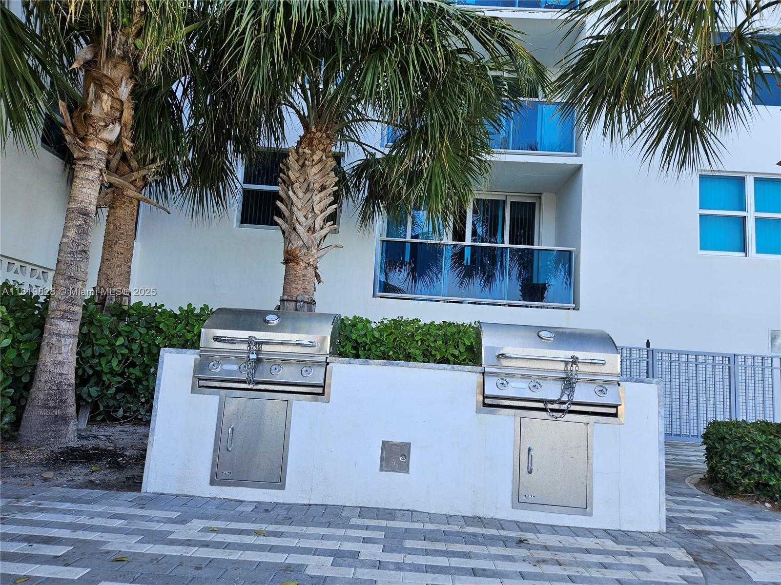 Small Image of 7501 EAST TREASURE DR #1L, North Bay Village Number 68