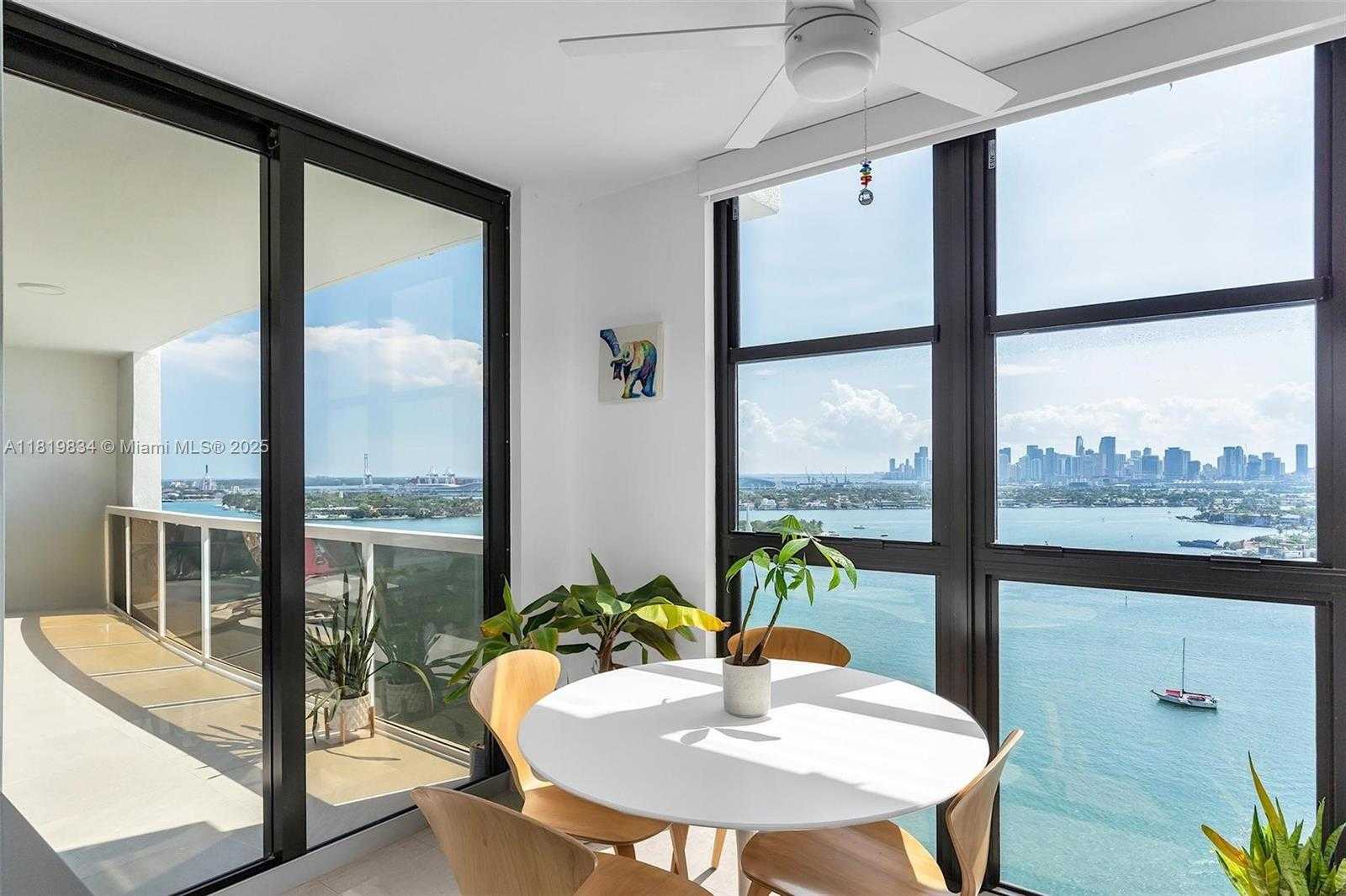 Small Image of 9 ISLAND AVE #2205, Miami Beach Number 7