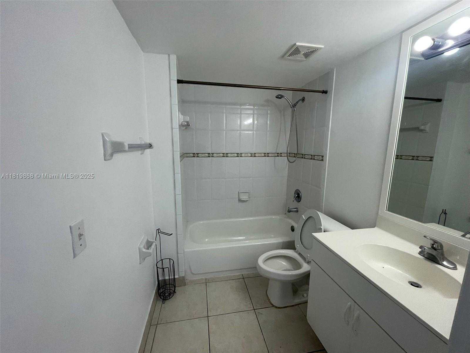 Small Image of 2475 NORTH WEST 16 RD #414, Miami Number 10