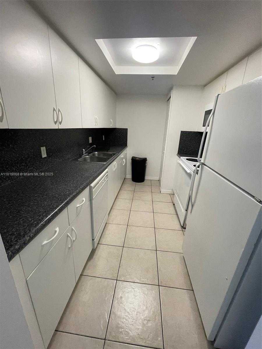 Small Image of 2475 NORTH WEST 16 RD #414, Miami Number 8