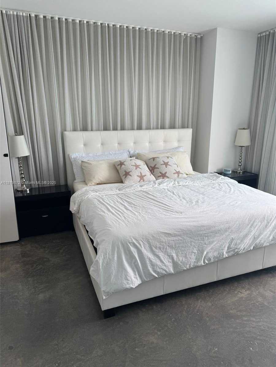 Small Image of 540 WEST AVE #311, Miami Beach Number 12