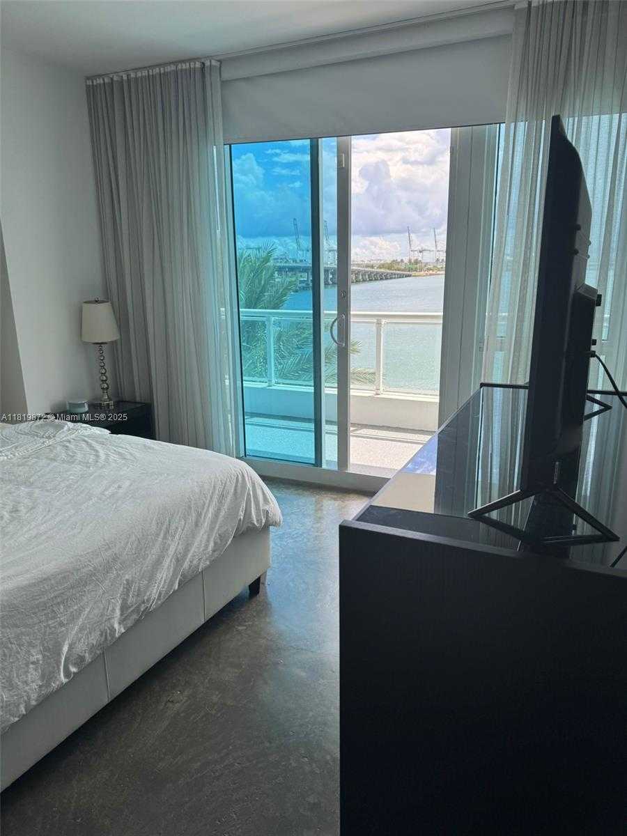 Small Image of 540 WEST AVE #311, Miami Beach Number 13