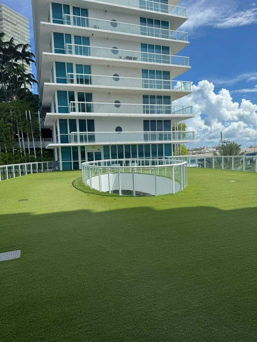 Small Image of 540 WEST AVE #311, Miami Beach Number 16