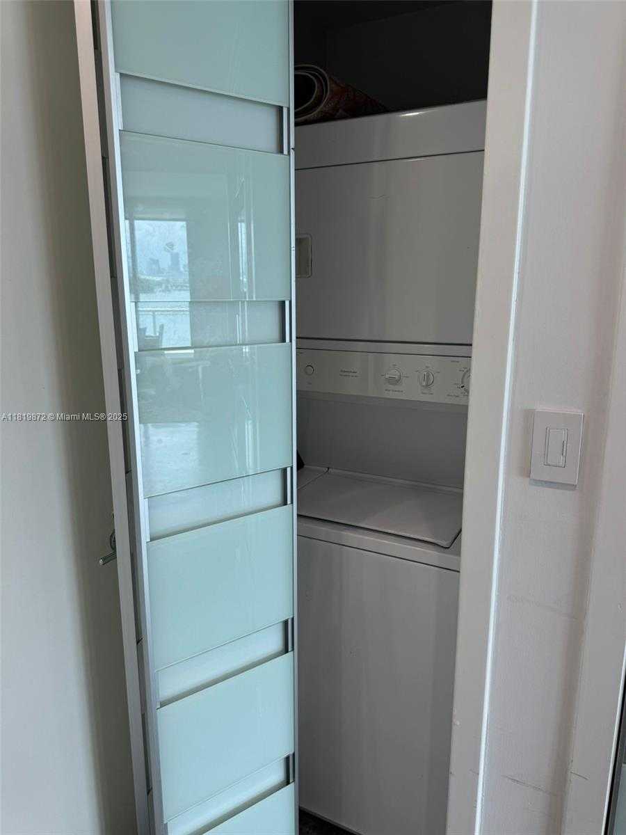 Small Image of 540 WEST AVE #311, Miami Beach Number 6