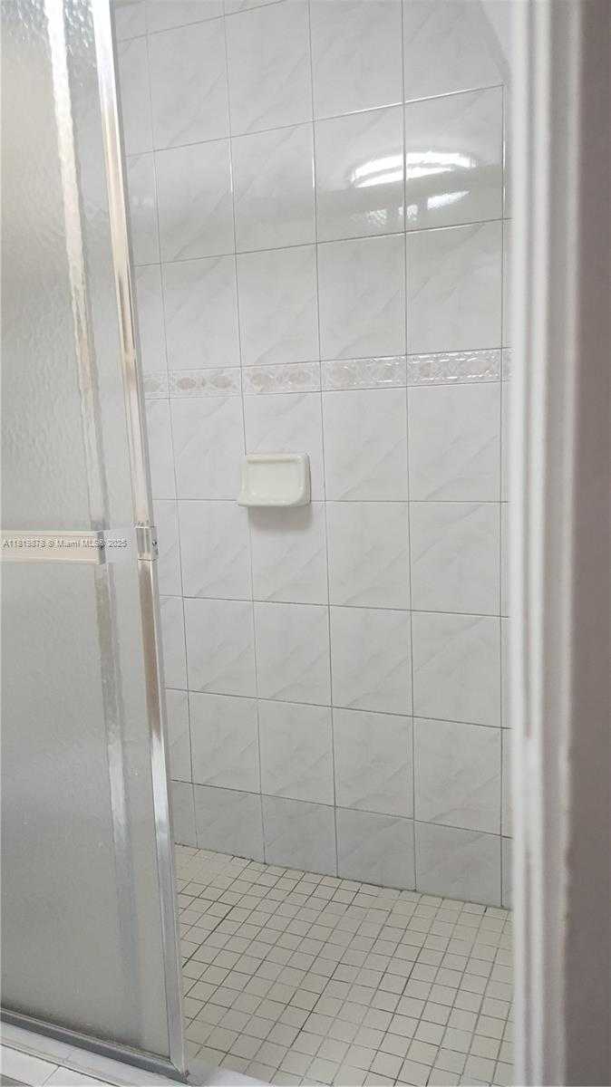 Small Image of 6225 SW 131st Ct, Miami, FL 33183, USA Number 9