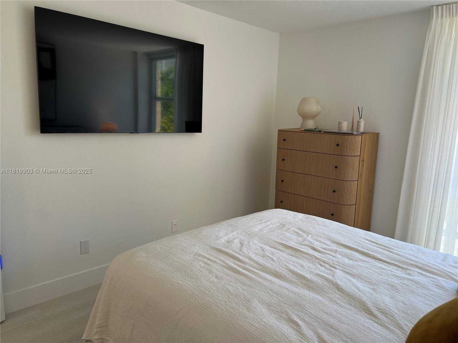Small Image of 210 172ND ST #442, Sunny Isles Beach Number 10