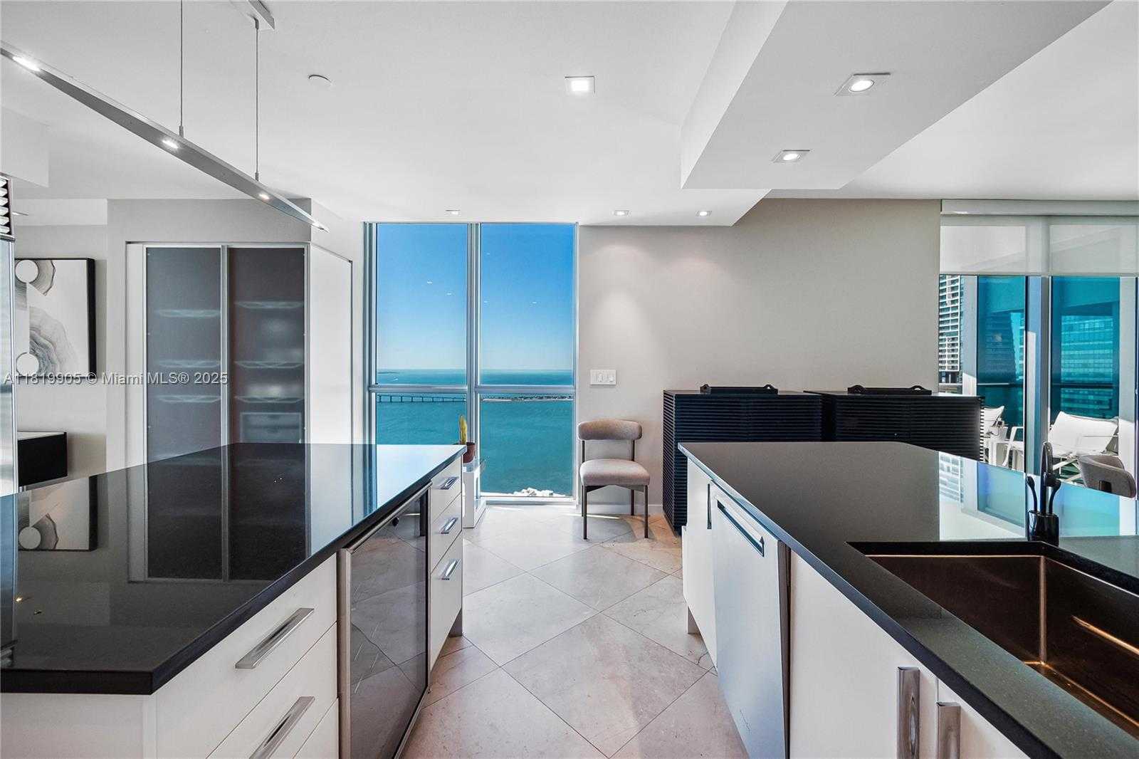 Small Image of 1331 BRICKELL BAY DR #3711, Miami Number 59
