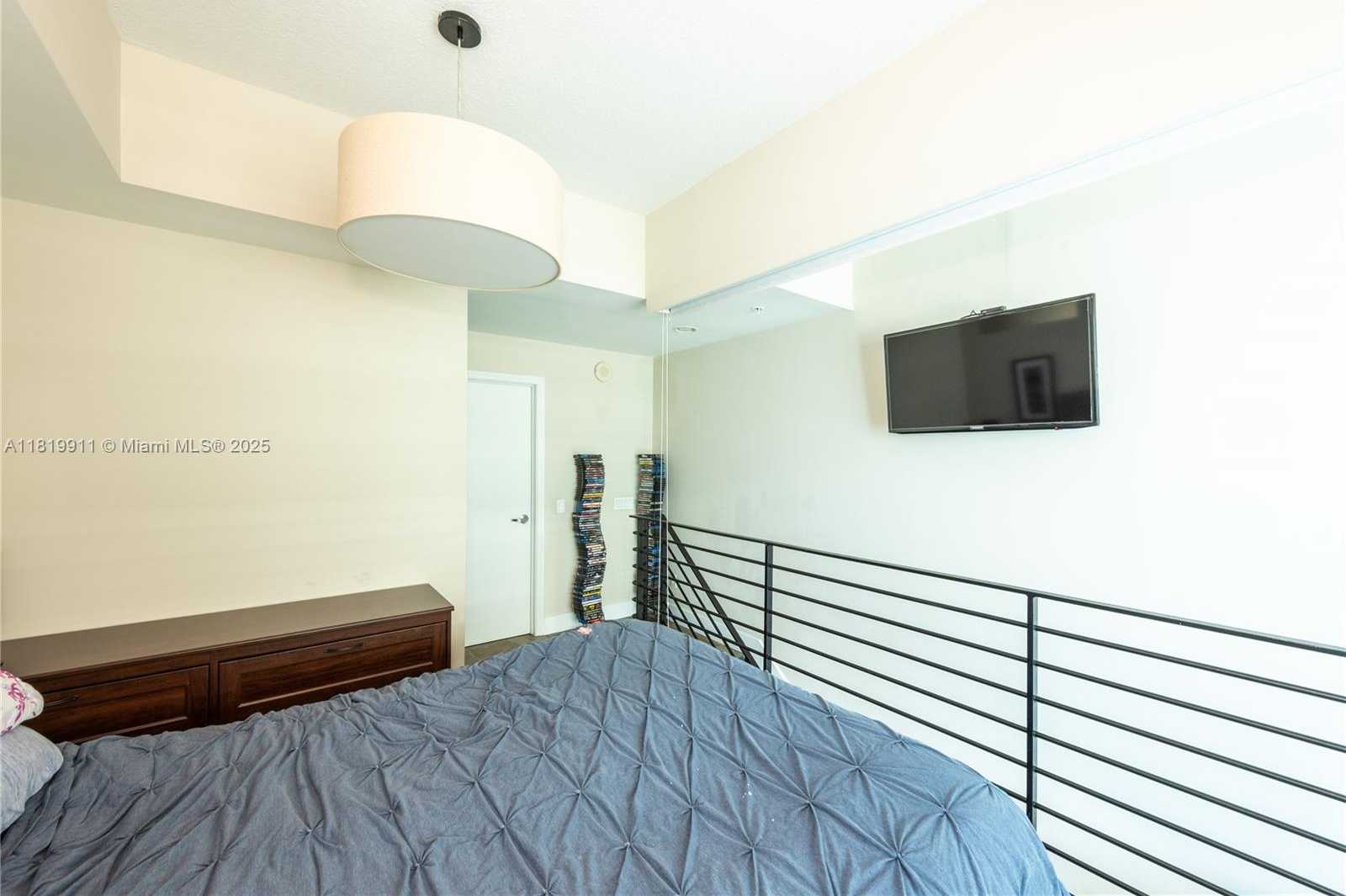 Small Image of 60 SOUTH WEST 13TH ST #4808, Miami Number 10
