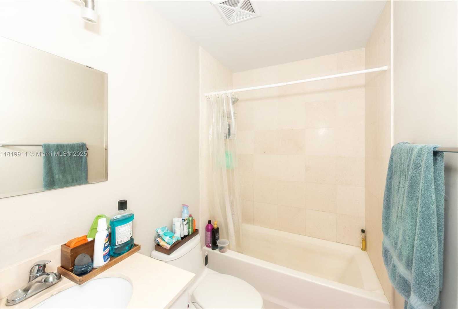 Small Image of 60 SOUTH WEST 13TH ST #4808, Miami Number 13