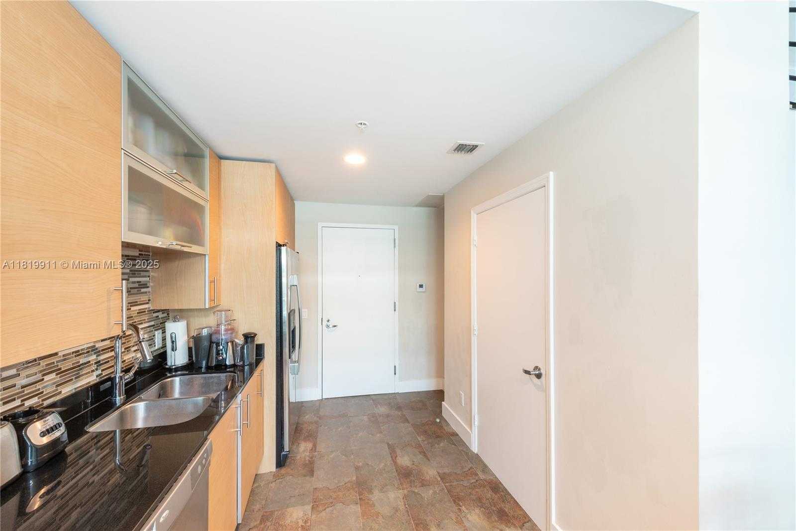 Small Image of 60 SOUTH WEST 13TH ST #4808, Miami Number 5