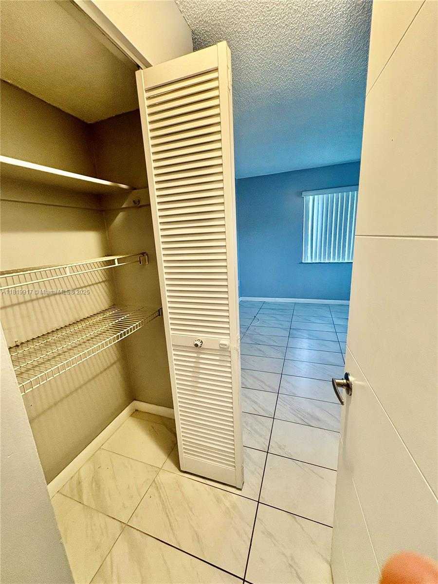 Small Image of 7815 NORTH CAMINO REAL #I-216, Miami Number 11