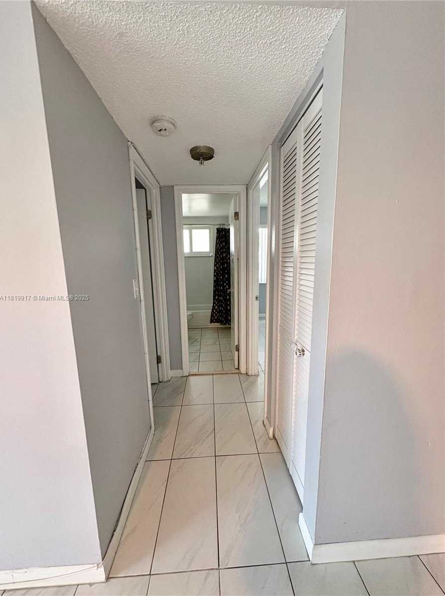 Small Image of 7815 NORTH CAMINO REAL #I-216, Miami Number 5