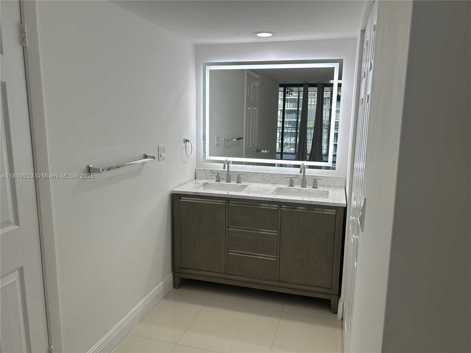 Small Image of 1915 BRICKELL AVE #1106C, Miami Number 15