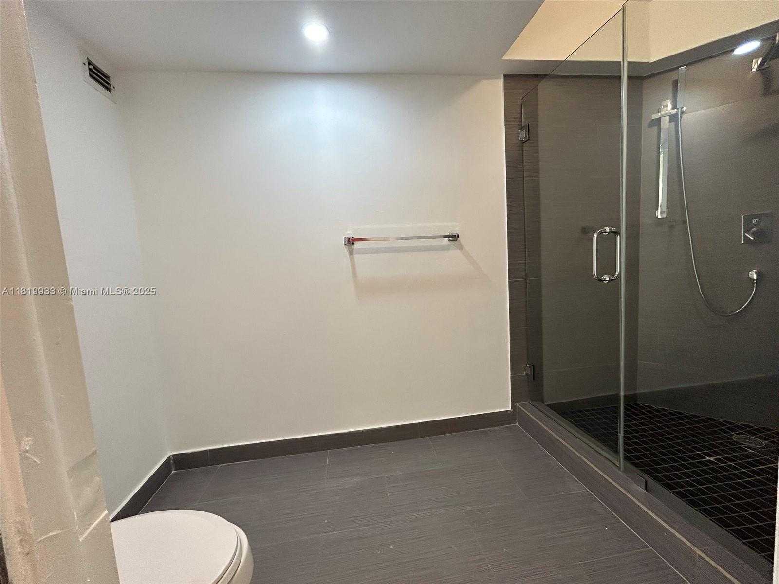 Small Image of 1915 BRICKELL AVE #1106C, Miami Number 16