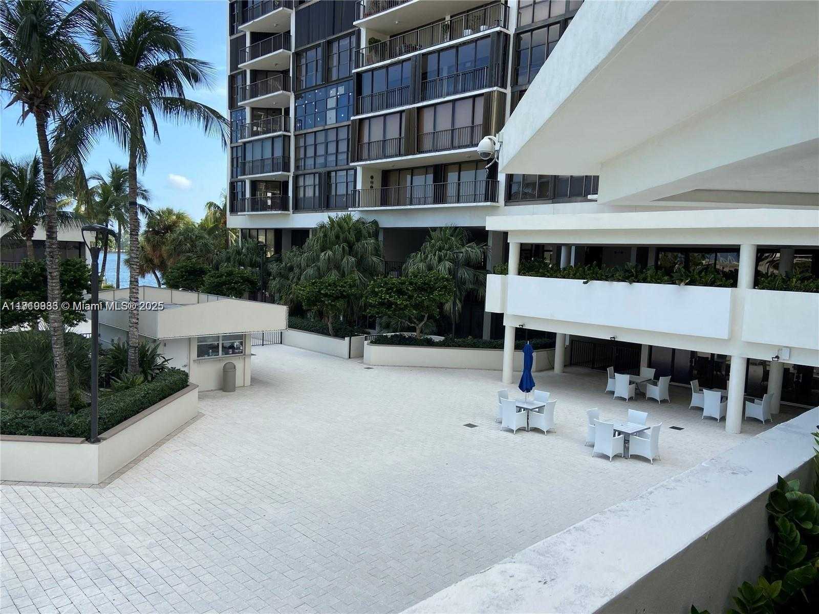 Small Image of 1915 BRICKELL AVE #1106C, Miami Number 27