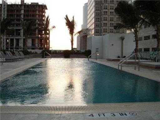 Small Image of 335 SOUTH BISCAYNE BLVD #803, Miami Number 10