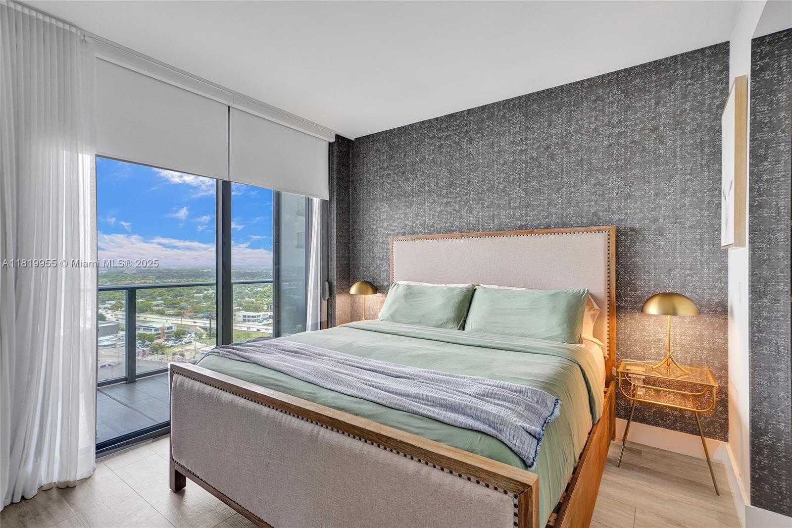 Small Image of 121 NORTH EAST 34TH ST #2512, Miami Number 19