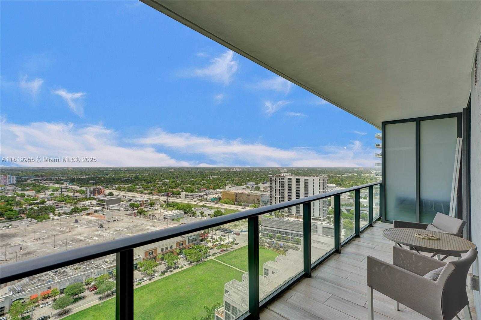 Small Image of 121 NORTH EAST 34TH ST #2512, Miami Number 32