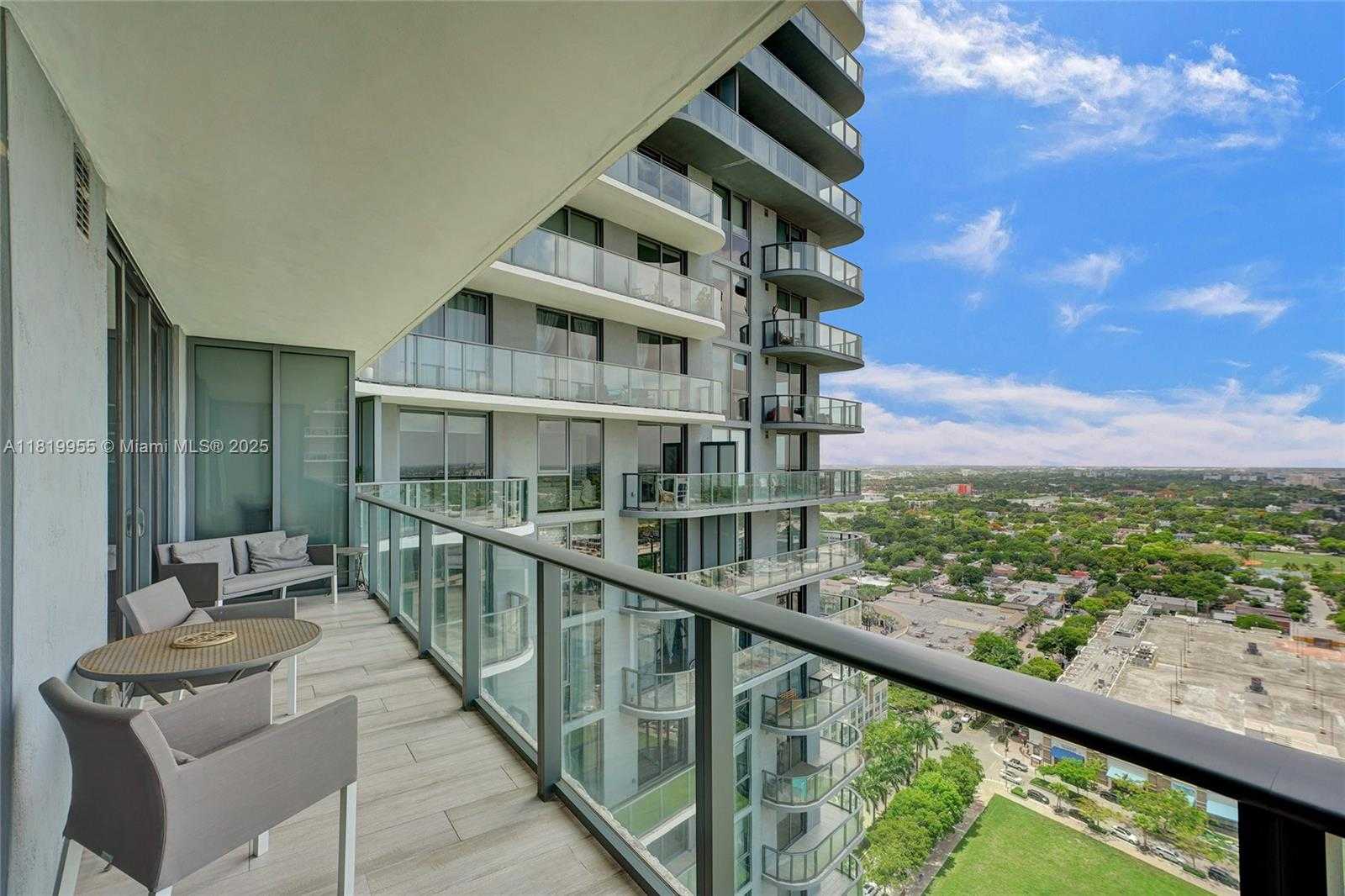Small Image of 121 NORTH EAST 34TH ST #2512, Miami Number 36