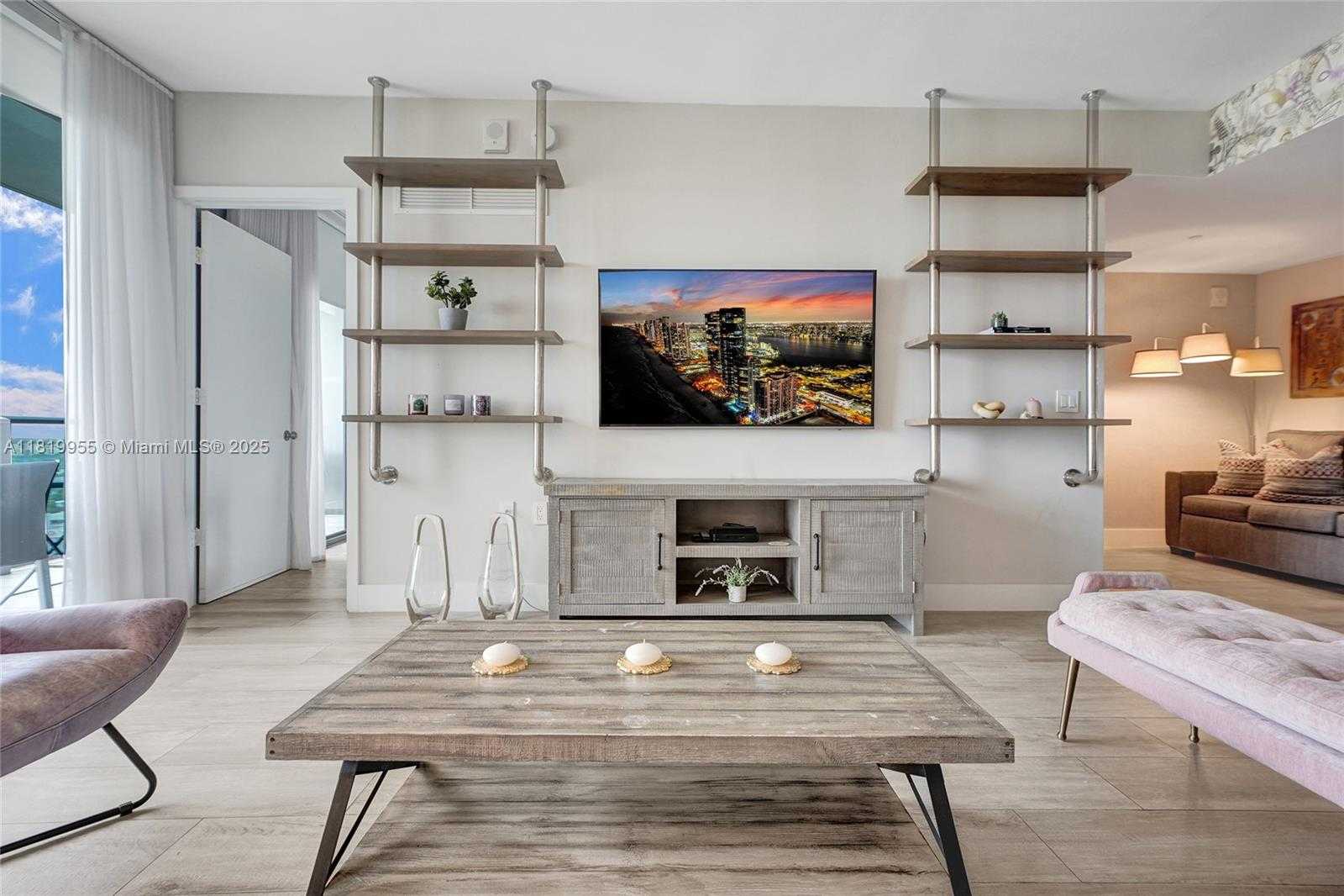 Small Image of 121 NORTH EAST 34TH ST #2512, Miami Number 8